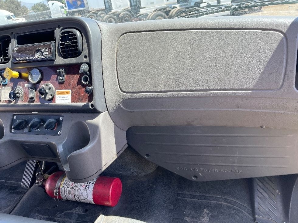 Medium Duty Box Truck-Light and Medium Duty Trucks-Freightliner-2020-M2-Fontana-CA-125,382\n\t\tmiles-$ 60,000 - Image 20