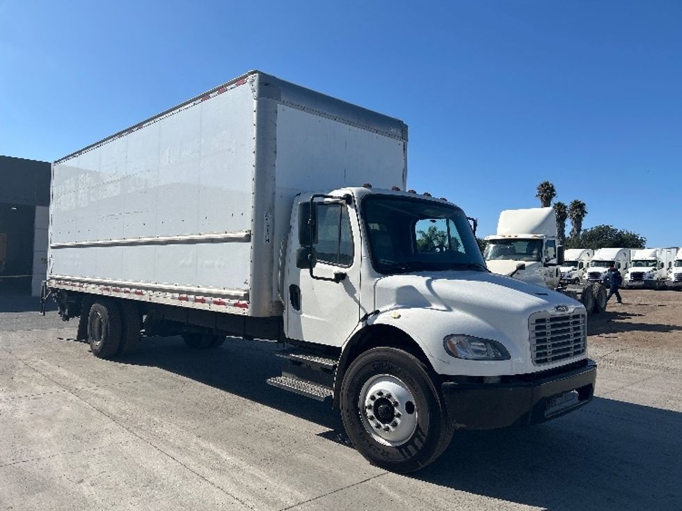 Medium Duty Box Truck-Light and Medium Duty Trucks-Freightliner-2020-M2-Fontana-CA-133,211\n\t\tmiles-$ 58,750 - Image 1