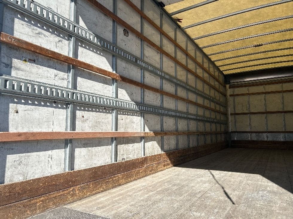 Medium Duty Box Truck-Light and Medium Duty Trucks-Freightliner-2020-M2-Fontana-CA-133,211\n\t\tmiles-$ 58,750 - Image 11