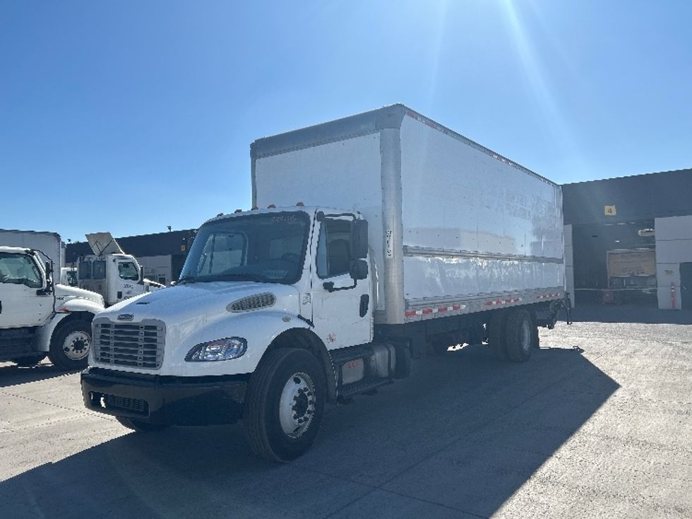 Medium Duty Box Truck-Light and Medium Duty Trucks-Freightliner-2020-M2-Fontana-CA-133,211\n\t\tmiles-$ 58,750 - Image 3