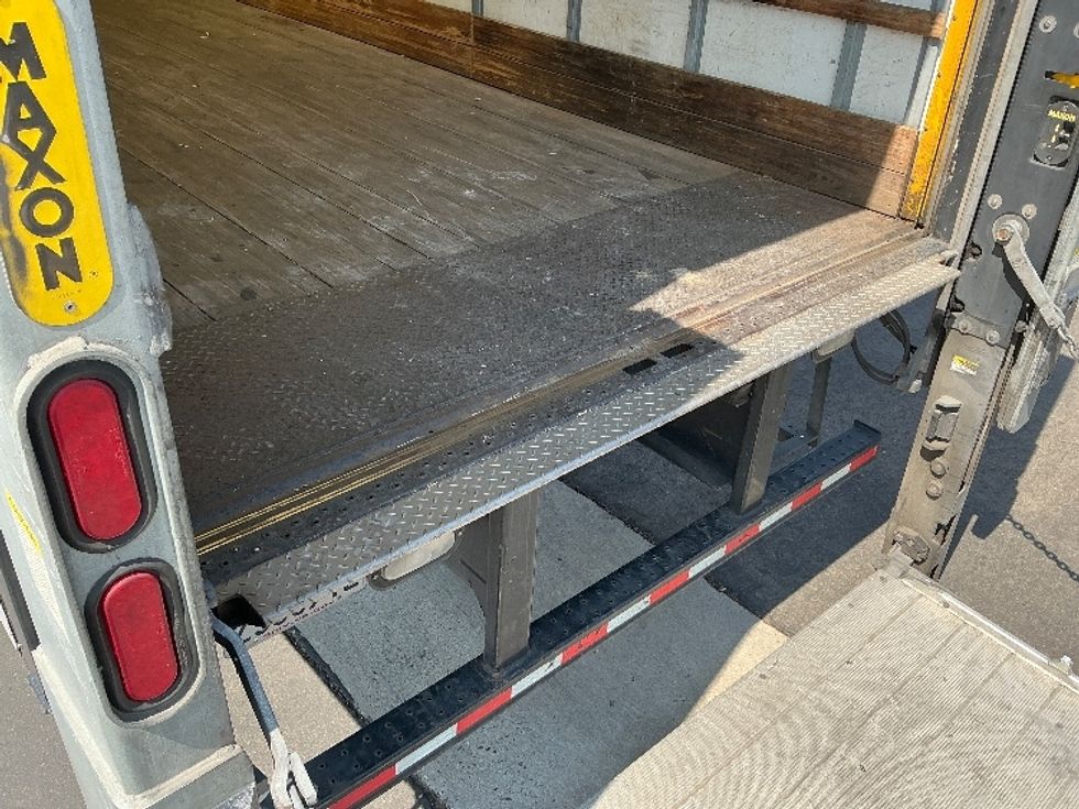 Medium Duty Box Truck-Light and Medium Duty Trucks-Freightliner-2020-M2-Fontana-CA-145,234\n\t\tmiles-$ 47,000 - Image 10