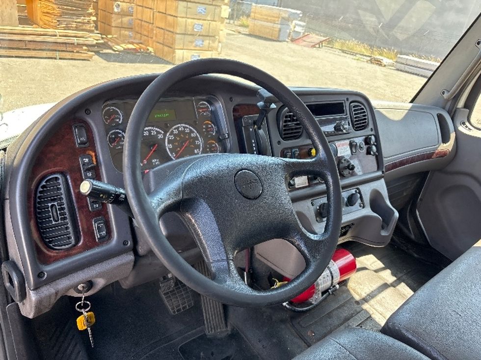 Medium Duty Box Truck-Light and Medium Duty Trucks-Freightliner-2020-M2-Fontana-CA-146,569\n\t\tmiles-$ 56,750 - Image 17