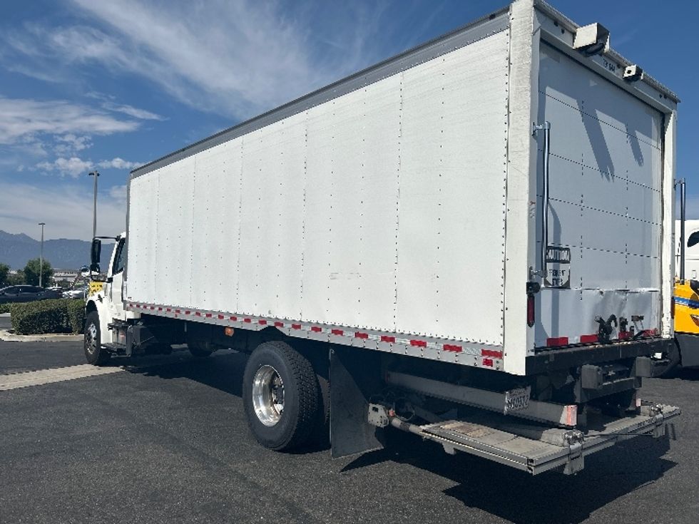 Medium Duty Box Truck-Light and Medium Duty Trucks-Freightliner-2020-M2-Fontana-CA-170,120\n\t\tmiles-$ 43,750 - Image 6