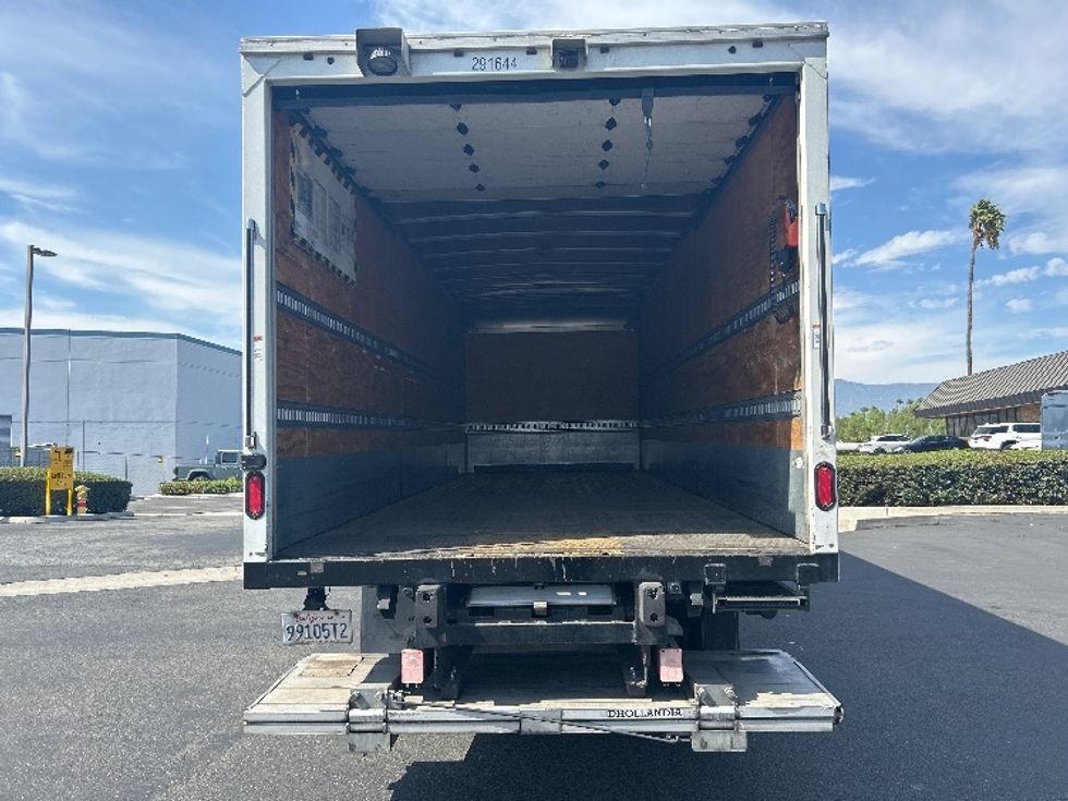 Medium Duty Box Truck-Light and Medium Duty Trucks-Freightliner-2020-M2-Fontana-CA-170,120\n\t\tmiles-$ 43,750 - Image 8
