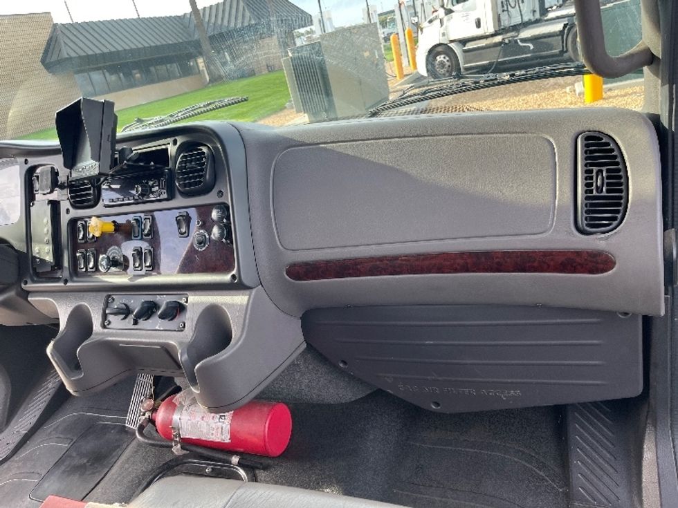 Medium Duty Box Truck-Light and Medium Duty Trucks-Freightliner-2020-M2-Fontana-CA-180,399\n\t\tmiles-$ 41,250 - Image 21