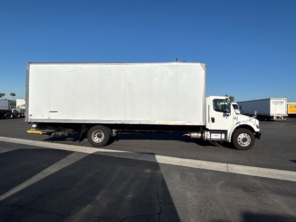 Medium Duty Box Truck-Light and Medium Duty Trucks-Freightliner-2020-M2-Fontana-CA-183,863\n\t\tmiles-$ 54,500 - Image 15