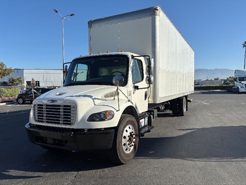 Medium Duty Box Truck-Light and Medium Duty Trucks-Freightliner-2020-M2-Fontana-CA-183,863\n\t\tmiles-$ 54,500 - Image 3