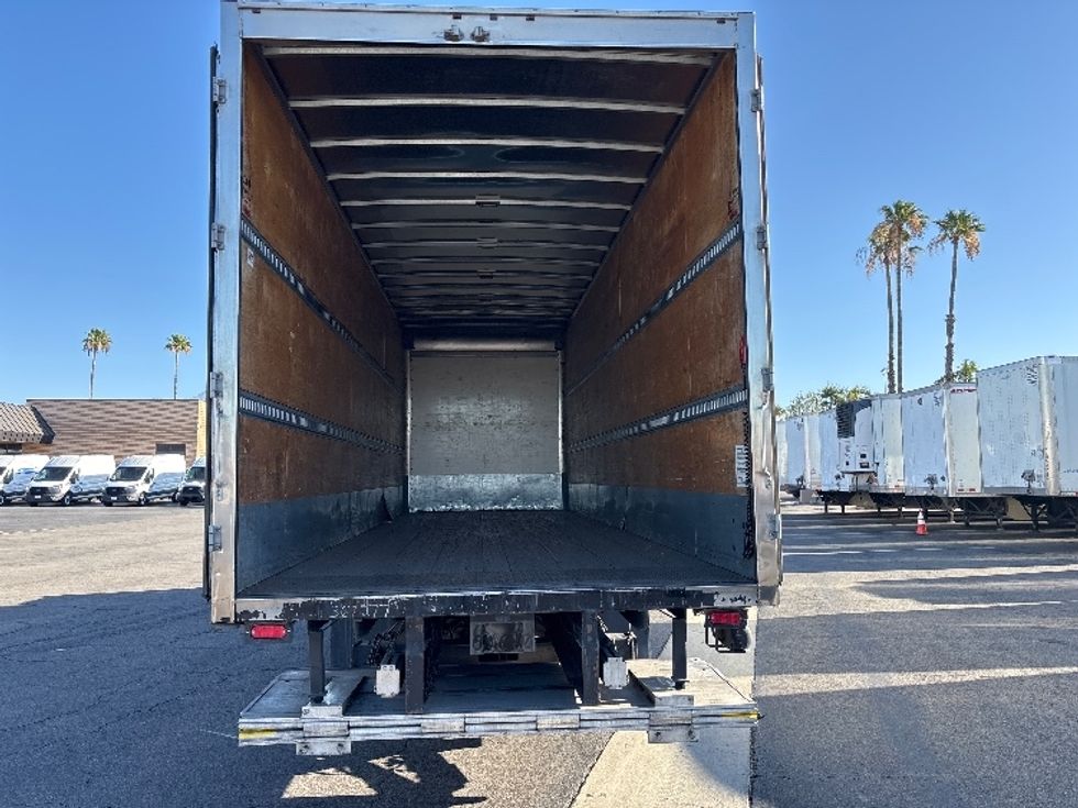 Medium Duty Box Truck-Light and Medium Duty Trucks-Freightliner-2020-M2-Fontana-CA-183,863\n\t\tmiles-$ 54,500 - Image 8