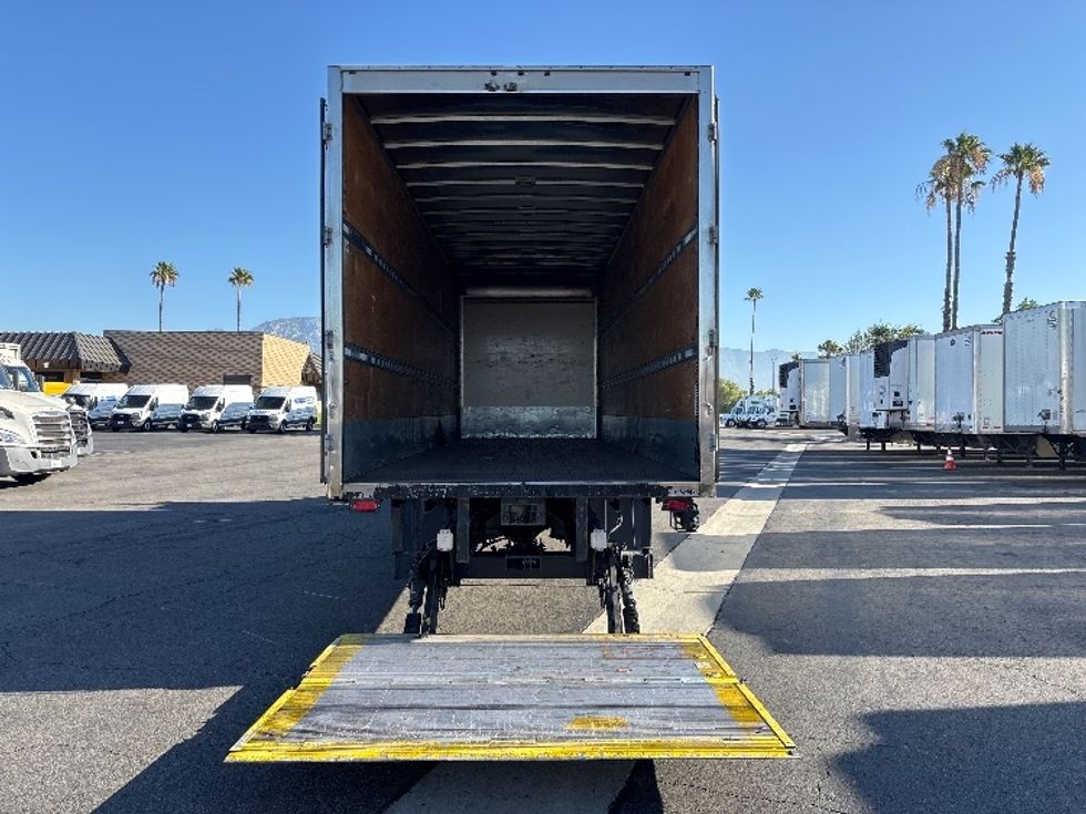 Medium Duty Box Truck-Light and Medium Duty Trucks-Freightliner-2020-M2-Fontana-CA-183,863\n\t\tmiles-$ 54,500 - Image 9