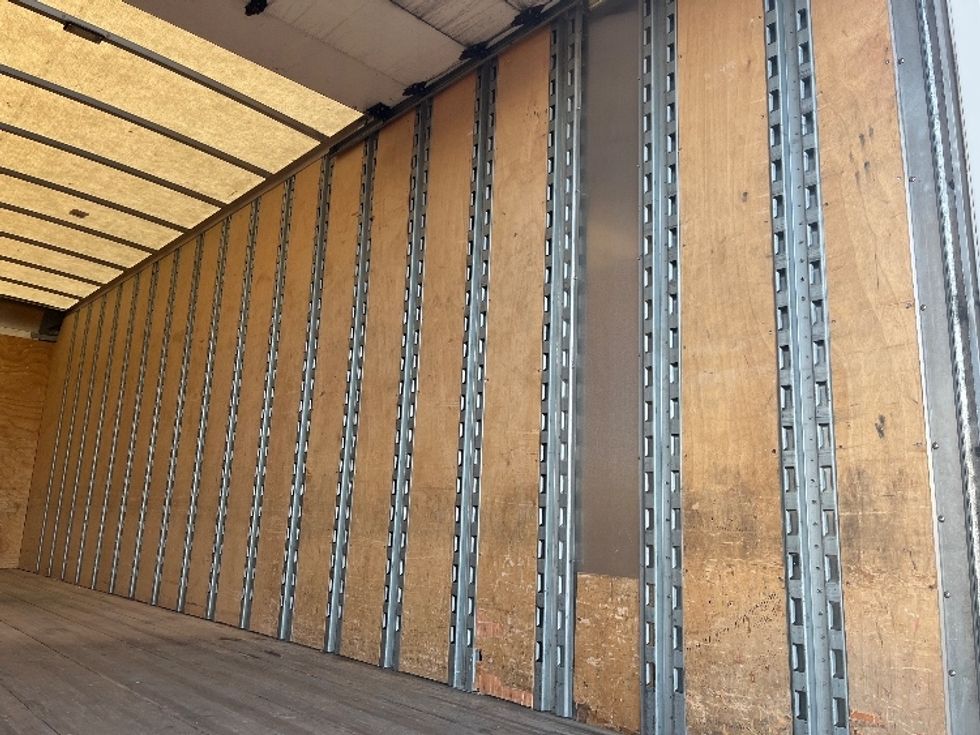 Medium Duty Box Truck-Light and Medium Duty Trucks-Freightliner-2020-M2-Fontana-CA-186,922\n\t\tmiles-$ 48,000 - Image 12