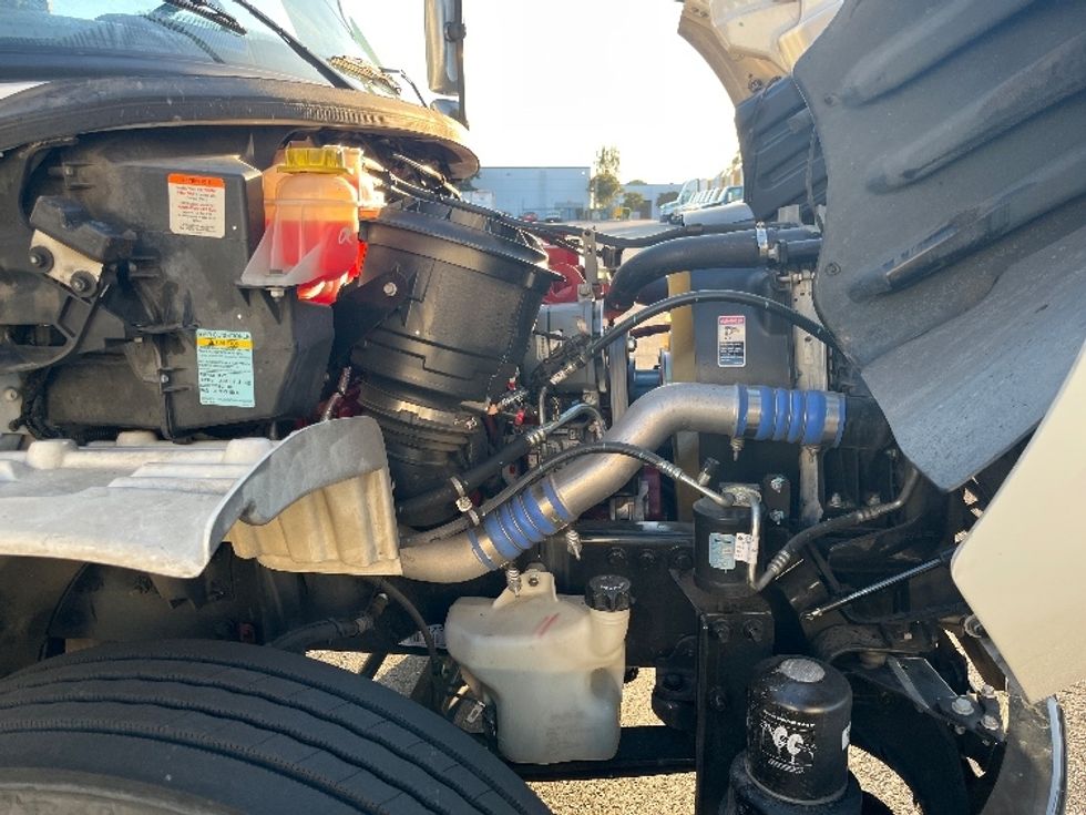 Medium Duty Box Truck-Light and Medium Duty Trucks-Freightliner-2020-M2-Fontana-CA-186,922\n\t\tmiles-$ 48,000 - Image 23