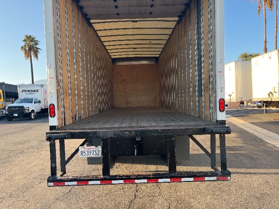 Medium Duty Box Truck-Light and Medium Duty Trucks-Freightliner-2020-M2-Fontana-CA-186,922\n\t\tmiles-$ 48,000 - Image 9