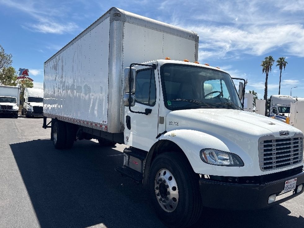 Medium Duty Box Truck-Light and Medium Duty Trucks-Freightliner-2020-M2-Fontana-CA-202,941\n\t\tmiles-$ 46,250 - Image 1