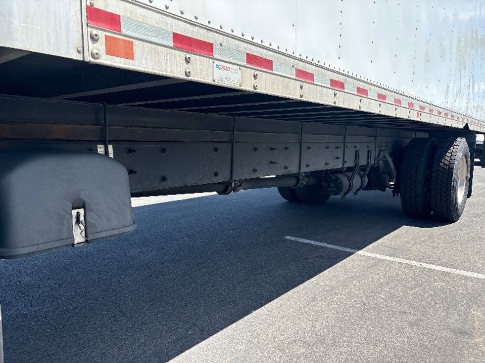 Medium Duty Box Truck-Light and Medium Duty Trucks-Freightliner-2020-M2-Fontana-CA-202,941\n\t\tmiles-$ 46,250 - Image 5