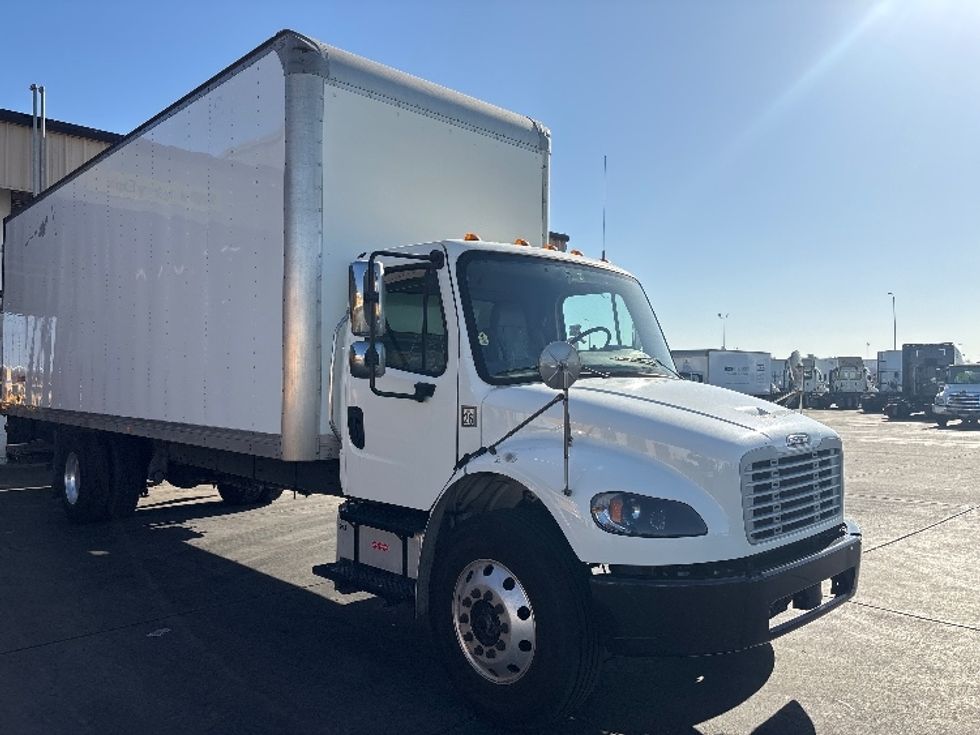 Medium Duty Box Truck-Light and Medium Duty Trucks-Freightliner-2020-M2-Fontana-CA-222,956\n\t\tmiles-$ 51,500 - Image 1