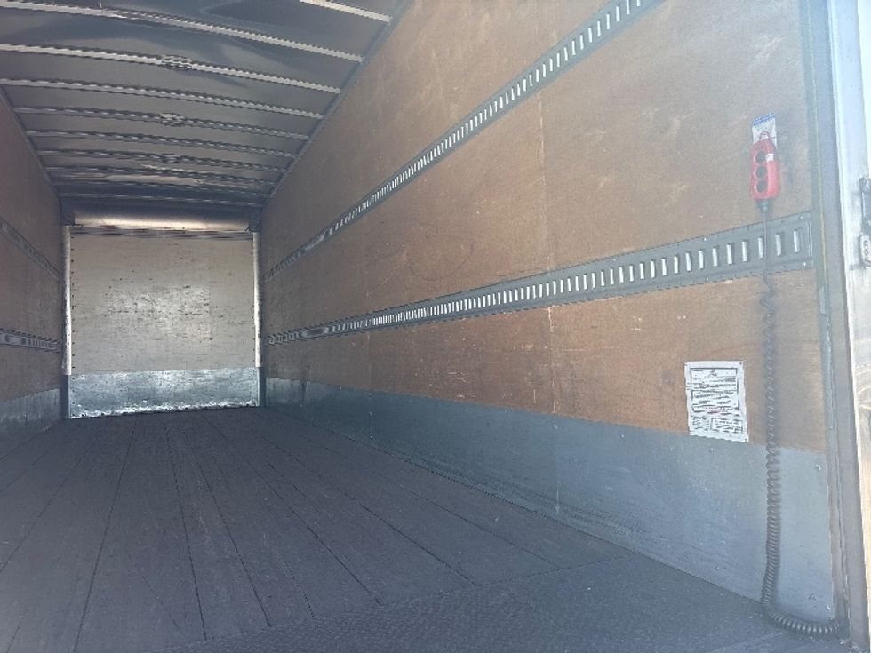 Medium Duty Box Truck-Light and Medium Duty Trucks-Freightliner-2020-M2-Fontana-CA-222,956\n\t\tmiles-$ 51,500 - Image 12
