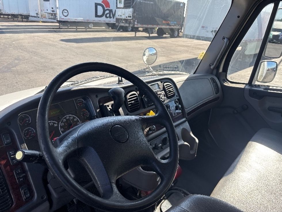 Medium Duty Box Truck-Light and Medium Duty Trucks-Freightliner-2020-M2-Fontana-CA-222,956\n\t\tmiles-$ 51,500 - Image 17