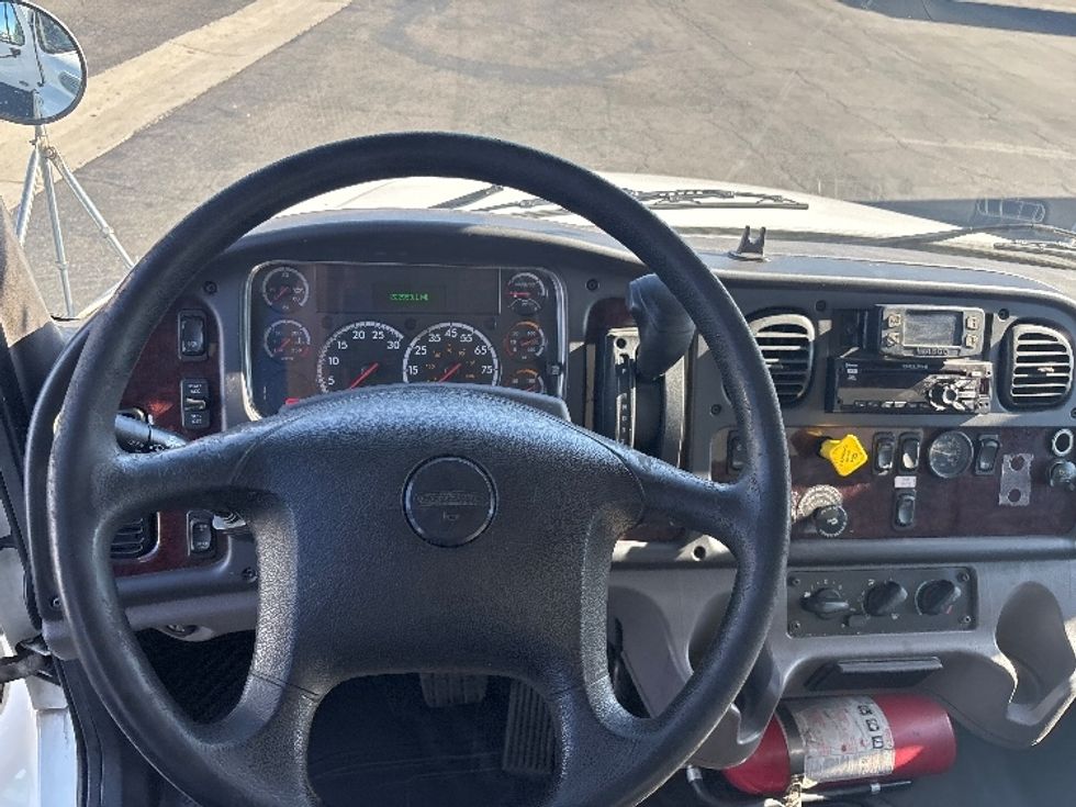 Medium Duty Box Truck-Light and Medium Duty Trucks-Freightliner-2020-M2-Fontana-CA-222,956\n\t\tmiles-$ 51,500 - Image 18