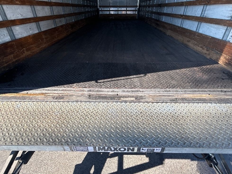 Medium Duty Box Truck-Light and Medium Duty Trucks-Freightliner-2020-M2-Fontana-CA-257,593\n\t\tmiles-$ 42,000 - Image 10