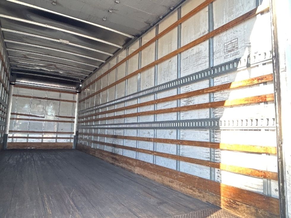 Medium Duty Box Truck-Light and Medium Duty Trucks-Freightliner-2020-M2-Fontana-CA-257,593\n\t\tmiles-$ 42,000 - Image 12