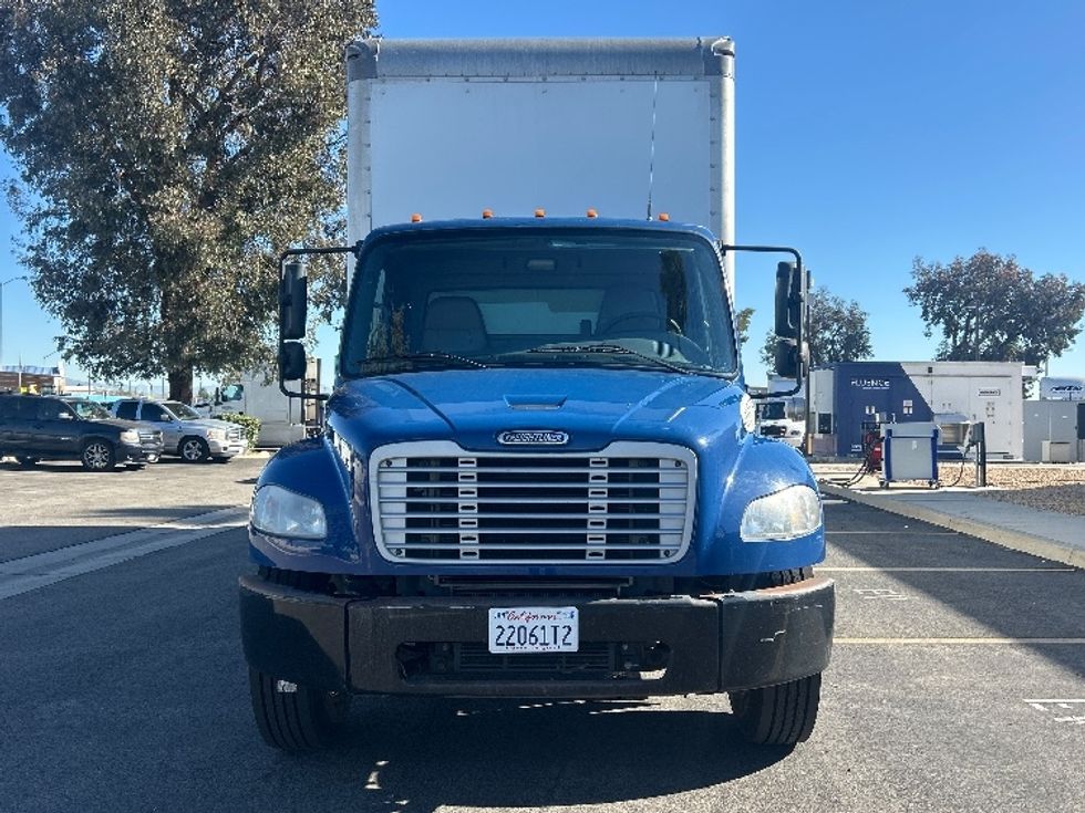 Medium Duty Box Truck-Light and Medium Duty Trucks-Freightliner-2020-M2-Fontana-CA-257,593\n\t\tmiles-$ 42,000 - Image 2