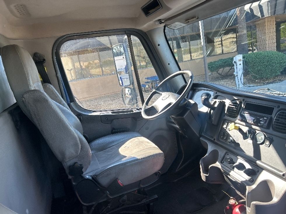 Medium Duty Box Truck-Light and Medium Duty Trucks-Freightliner-2020-M2-Fontana-CA-257,593\n\t\tmiles-$ 42,000 - Image 22