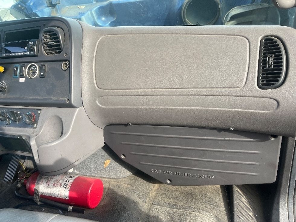 Medium Duty Box Truck-Light and Medium Duty Trucks-Freightliner-2020-M2-Fontana-CA-295,442\n\t\tmiles-$ 35,500 - Image 21