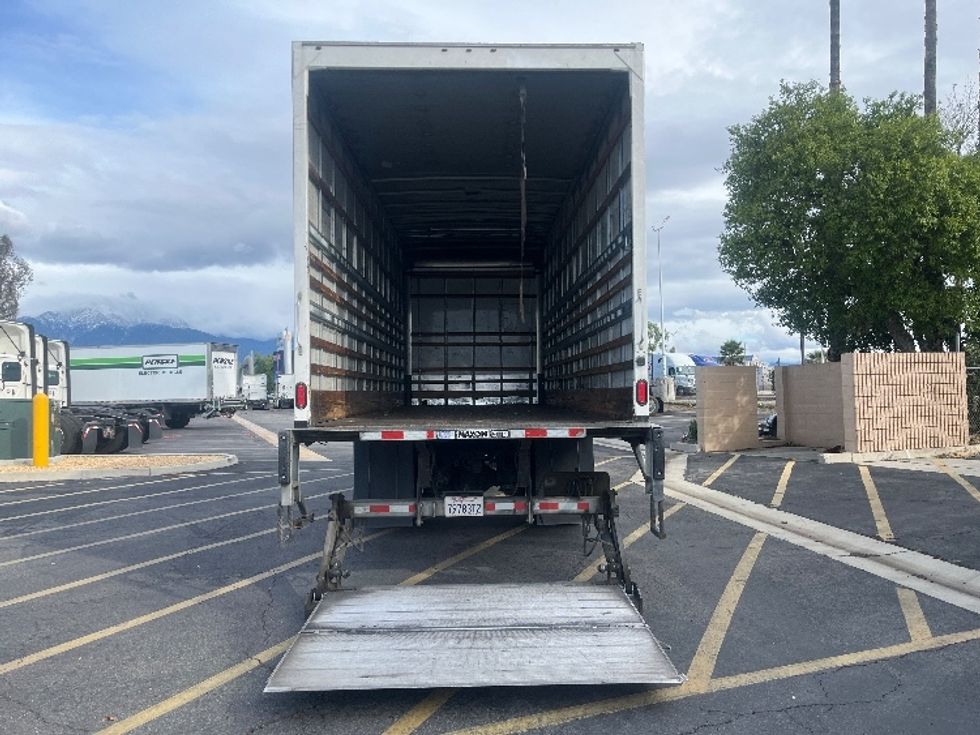 Medium Duty Box Truck-Light and Medium Duty Trucks-Freightliner-2020-M2-Fontana-CA-295,442\n\t\tmiles-$ 35,500 - Image 9