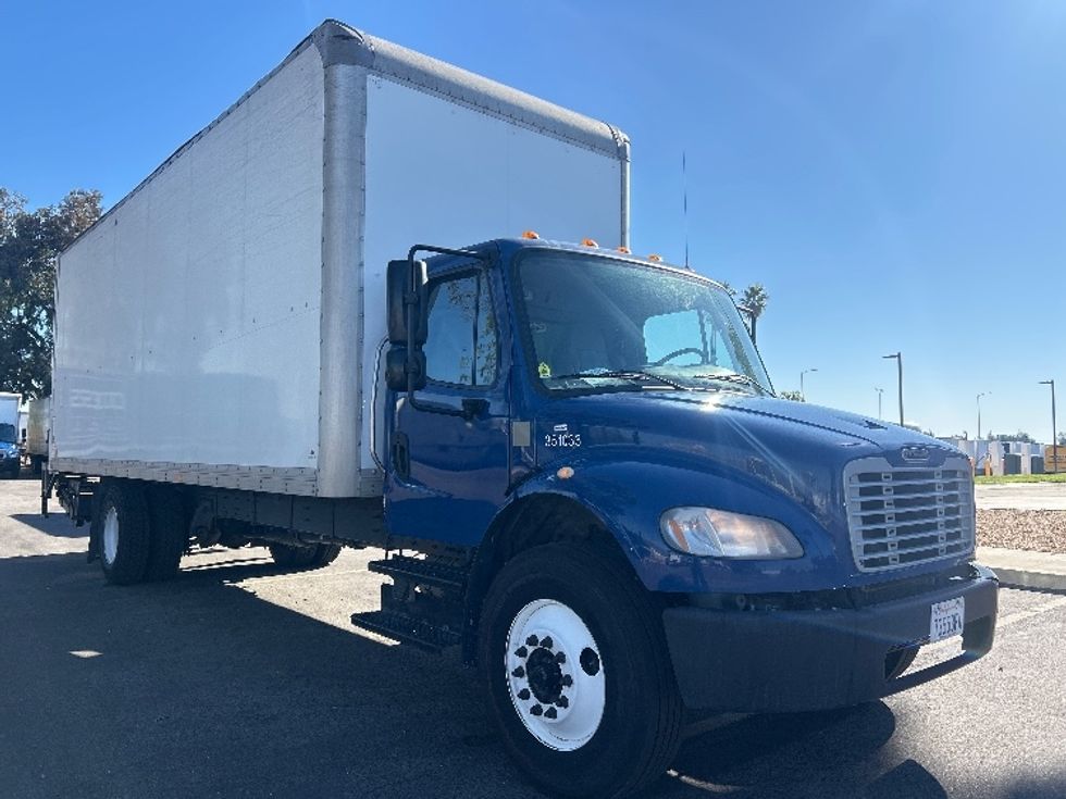 Medium Duty Box Truck-Light and Medium Duty Trucks-Freightliner-2020-M2-Fontana-CA-333,528\n\t\tmiles-$ 29,500 - Image 1