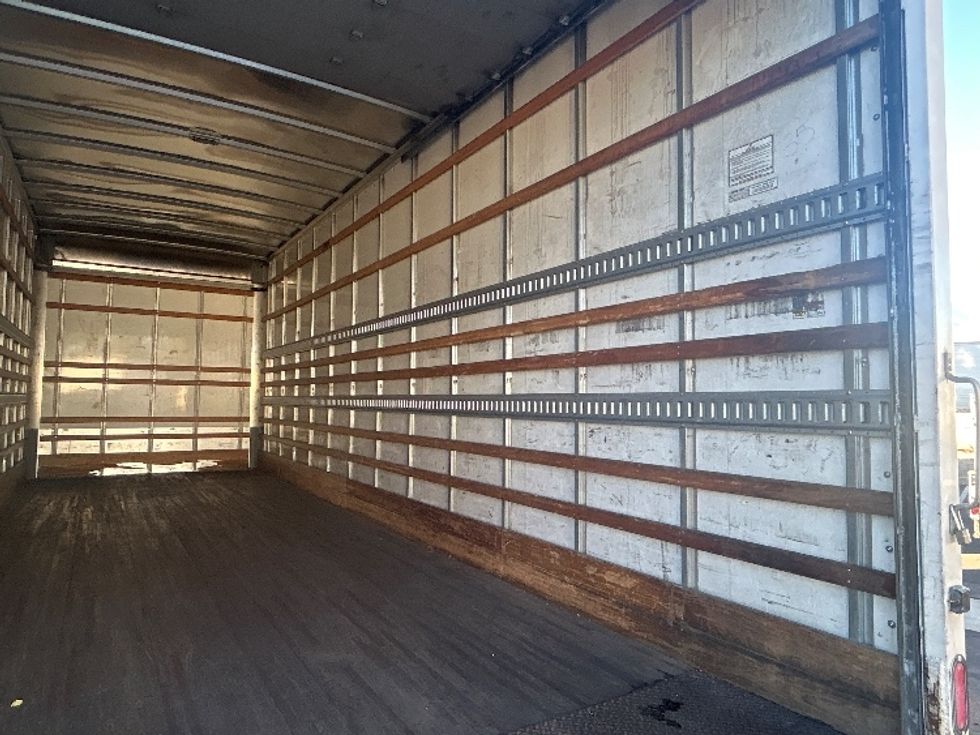 Medium Duty Box Truck-Light and Medium Duty Trucks-Freightliner-2020-M2-Fontana-CA-343,262\n\t\tmiles-$ 28,000 - Image 12