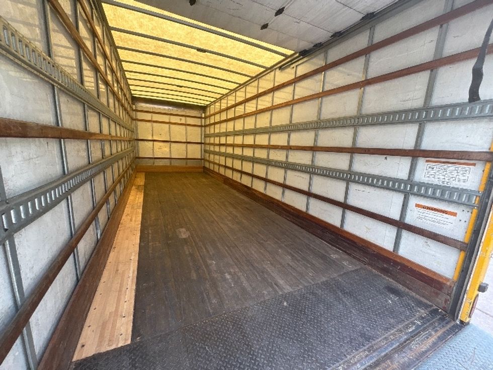 Medium Duty Box Truck-Light and Medium Duty Trucks-Freightliner-2020-M2-Forest Park-GA-165,919\n\t\tmiles-$ 43,250 - Image 12