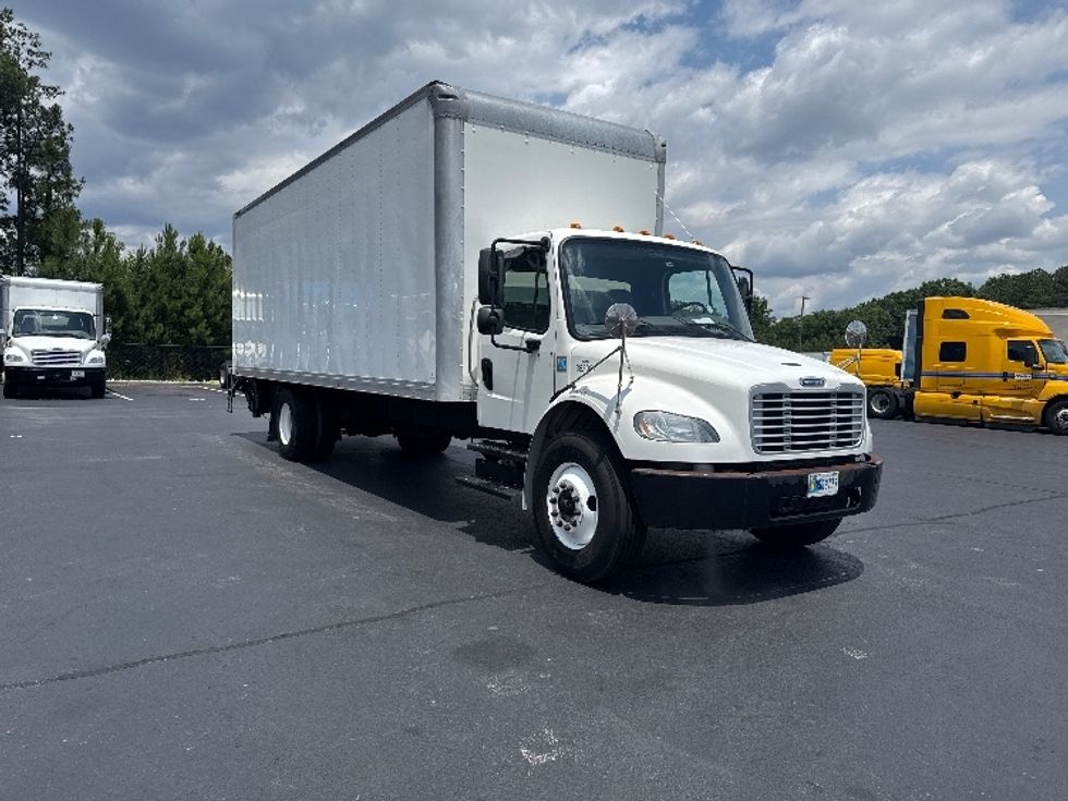 Medium Duty Box Truck-Light and Medium Duty Trucks-Freightliner-2020-M2-Forest Park-GA-183,297\n\t\tmiles-$ 54,500 - Image 1