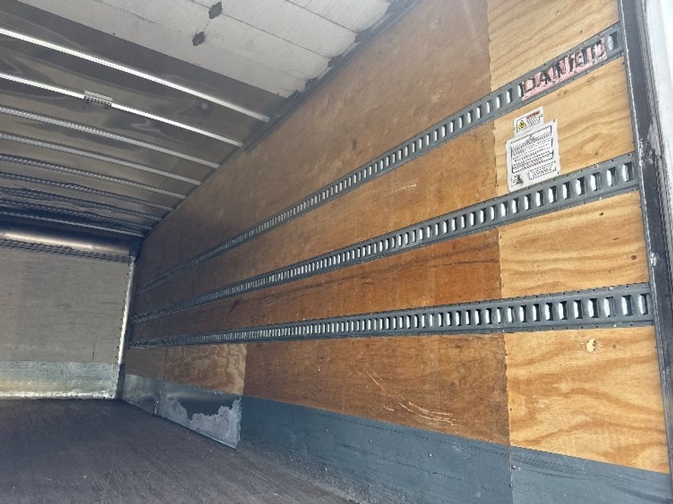 Medium Duty Box Truck-Light and Medium Duty Trucks-Freightliner-2020-M2-Forest Park-GA-183,297\n\t\tmiles-$ 54,500 - Image 12