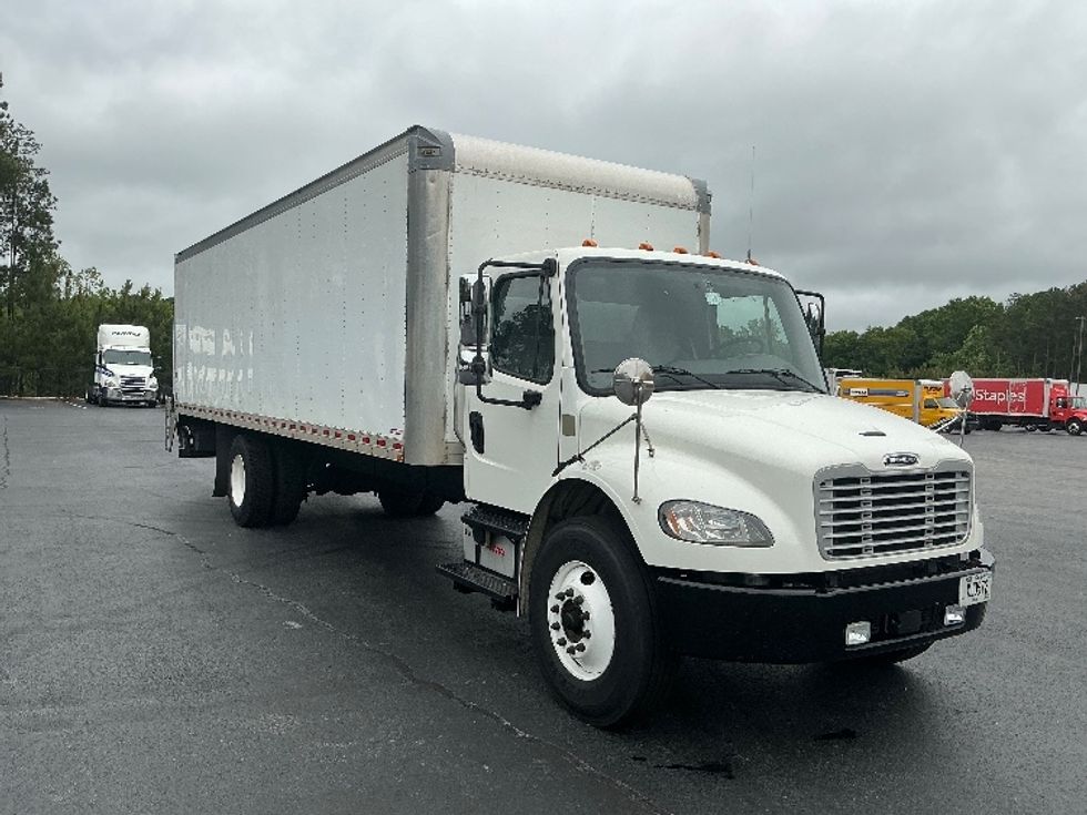 Medium Duty Box Truck-Light and Medium Duty Trucks-Freightliner-2020-M2-Forest Park-GA-223,992\n\t\tmiles-$ 43,250 - Image 1