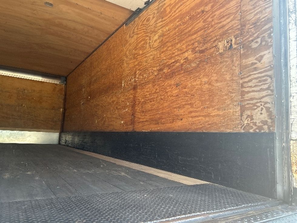 Medium Duty Box Truck-Light and Medium Duty Trucks-Freightliner-2020-M2-Forest Park-GA-28,079\n\t\tmiles-$ 78,250 - Image 12
