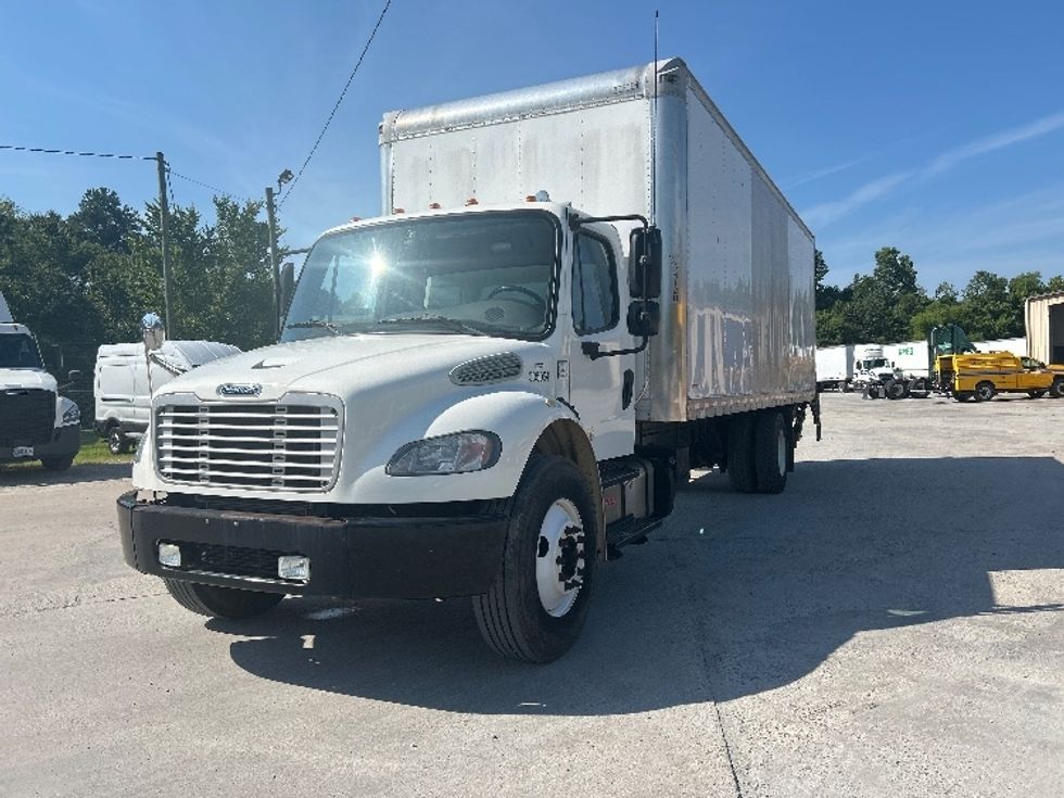 Medium Duty Box Truck-Light and Medium Duty Trucks-Freightliner-2020-M2-Forest Park-GA-28,079\n\t\tmiles-$ 78,250 - Image 3
