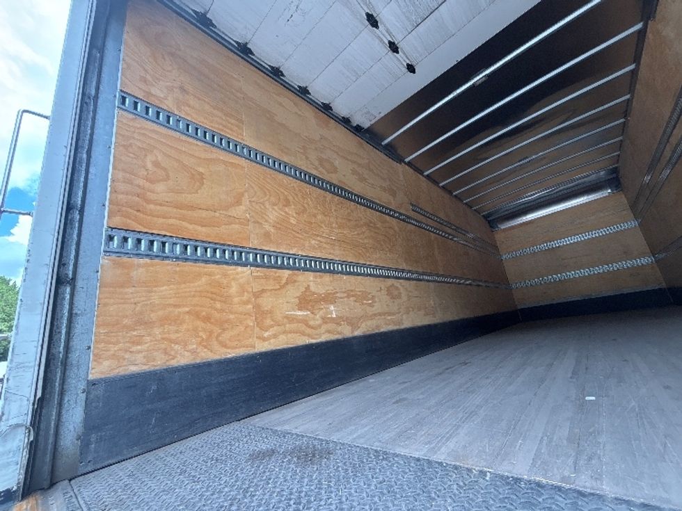 Medium Duty Box Truck-Light and Medium Duty Trucks-Freightliner-2020-M2-Forest Park-GA-424,148\n\t\tmiles-$ 22,500 - Image 10