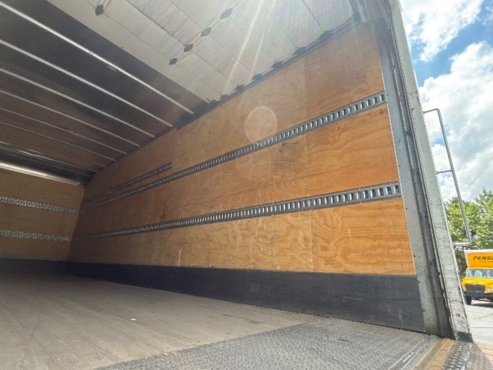 Medium Duty Box Truck-Light and Medium Duty Trucks-Freightliner-2020-M2-Forest Park-GA-424,148\n\t\tmiles-$ 22,500 - Image 11