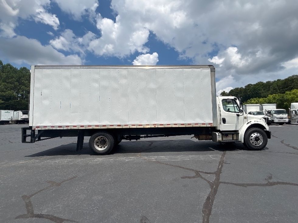 Medium Duty Box Truck-Light and Medium Duty Trucks-Freightliner-2020-M2-Forest Park-GA-424,148\n\t\tmiles-$ 22,500 - Image 14