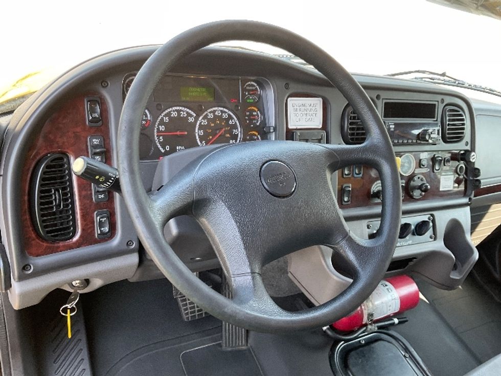 Medium Duty Box Truck-Light and Medium Duty Trucks-Freightliner-2020-M2-Fort Wayne-IN-144,057\n\t\tmiles-$ 43,500 - Image 18