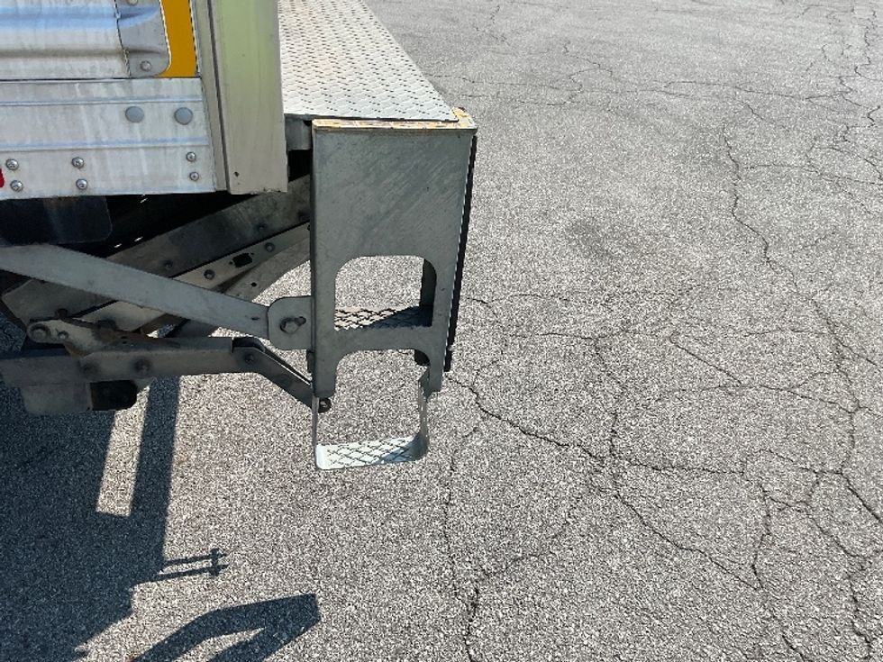 Medium Duty Box Truck-Light and Medium Duty Trucks-Freightliner-2020-M2-Fort Wayne-IN-144,057\n\t\tmiles-$ 43,500 - Image 25