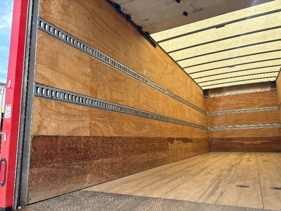 Medium Duty Box Truck-Light and Medium Duty Trucks-Freightliner-2020-M2-Fredericksburg-VA-135,846\n\t\tmiles-$ 64,250 - Image 11