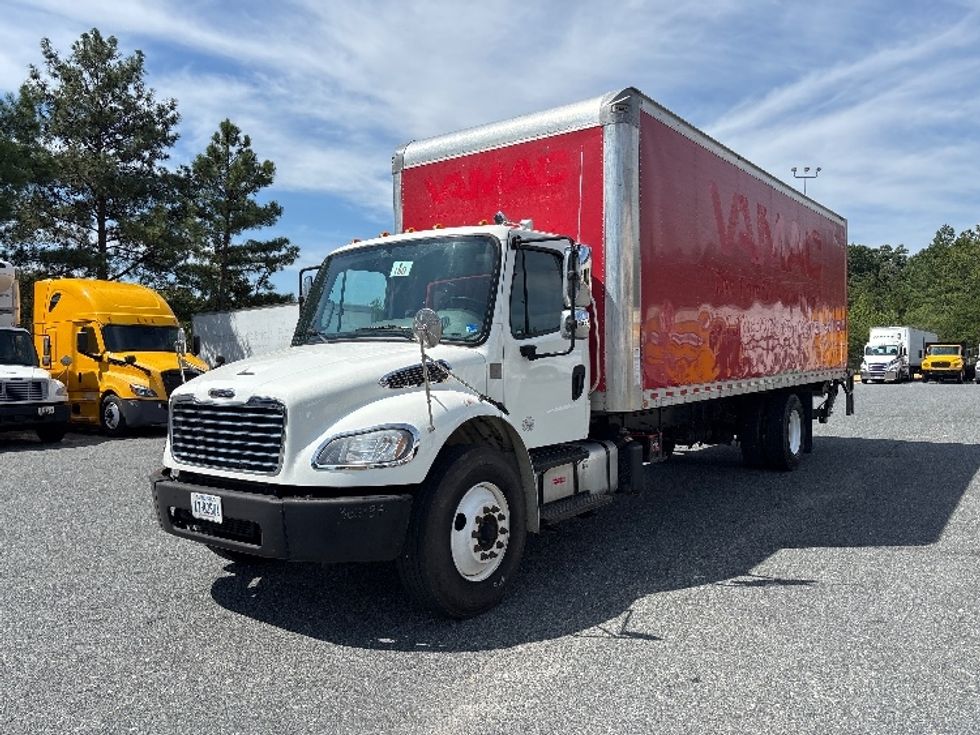 Medium Duty Box Truck-Light and Medium Duty Trucks-Freightliner-2020-M2-Fredericksburg-VA-135,846\n\t\tmiles-$ 64,250 - Image 3
