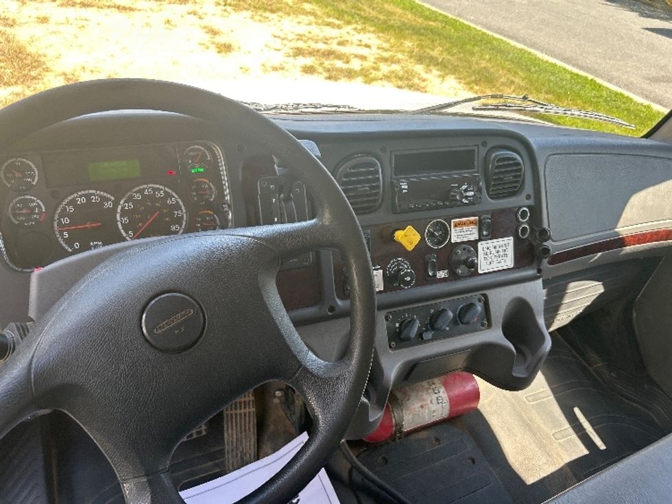 Medium Duty Box Truck-Light and Medium Duty Trucks-Freightliner-2020-M2-Fredericksburg-VA-226,975\n\t\tmiles-$ 49,000 - Image 18