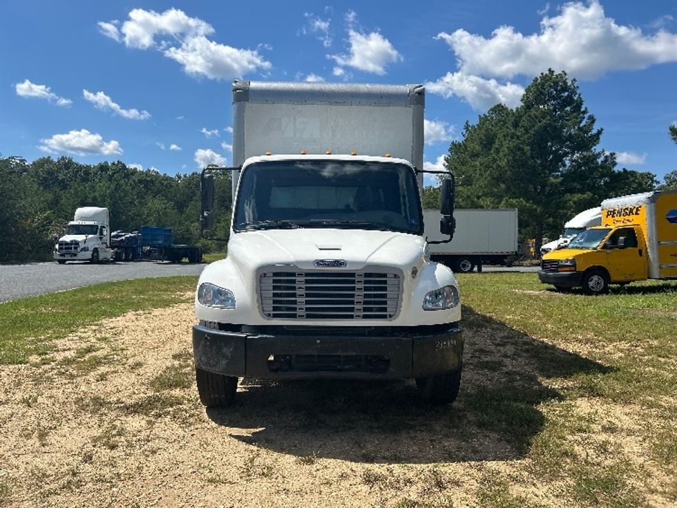 Medium Duty Box Truck-Light and Medium Duty Trucks-Freightliner-2020-M2-Fredericksburg-VA-226,975\n\t\tmiles-$ 49,000 - Image 2