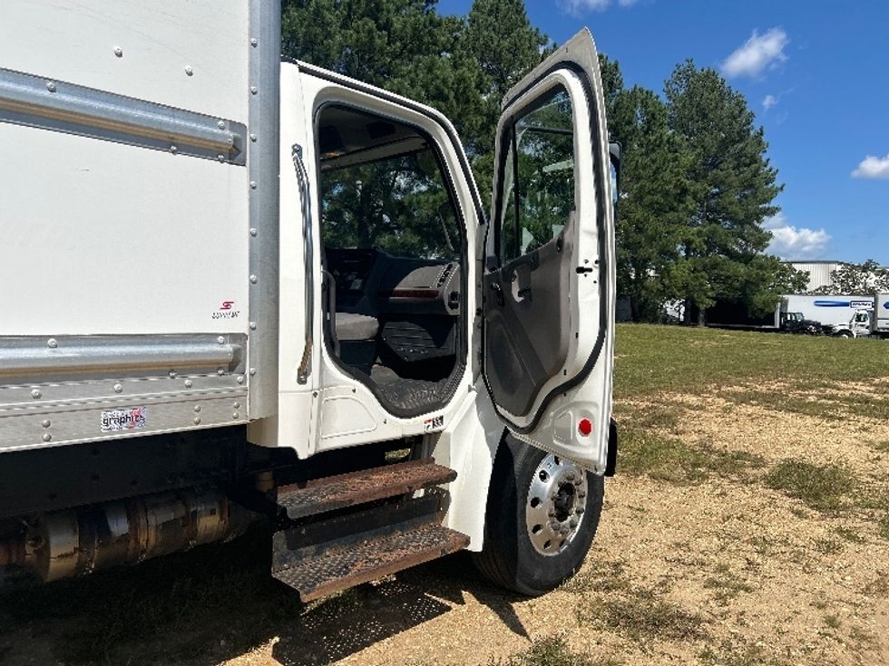 Medium Duty Box Truck-Light and Medium Duty Trucks-Freightliner-2020-M2-Fredericksburg-VA-226,975\n\t\tmiles-$ 49,000 - Image 20