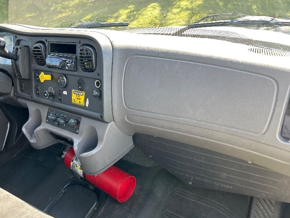 Medium Duty Box Truck-Light and Medium Duty Trucks-Freightliner-2020-M2-Fredonia-NY-184,370\n\t\tmiles-$ 49,500 - Image 21