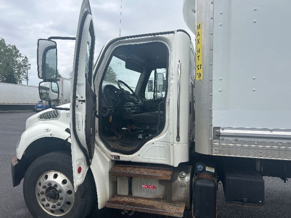 Medium Duty Box Truck-Light and Medium Duty Trucks-Freightliner-2020-M2-Fredonia-NY-232,588\n\t\tmiles-$ 45,750 - Image 15
