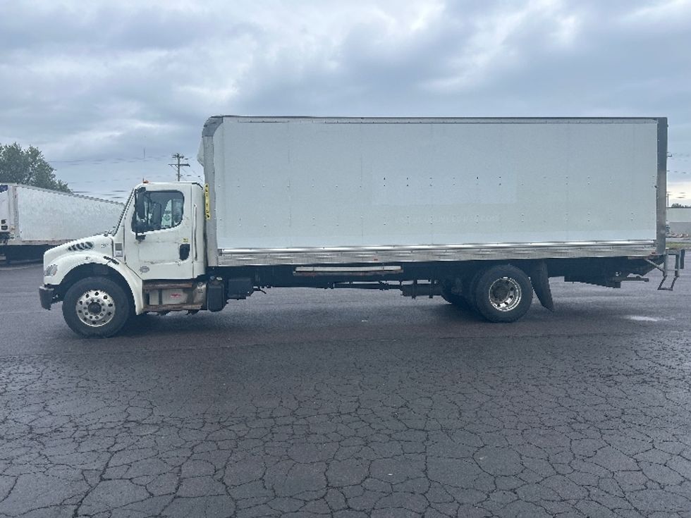 Medium Duty Box Truck-Light and Medium Duty Trucks-Freightliner-2020-M2-Fredonia-NY-232,588\n\t\tmiles-$ 45,750 - Image 4