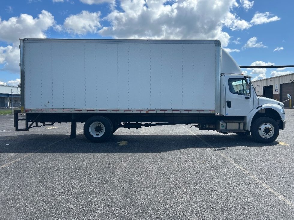Medium Duty Box Truck-Light and Medium Duty Trucks-Freightliner-2020-M2-Fredonia-NY-233,849\n\t\tmiles-$ 32,500 - Image 15